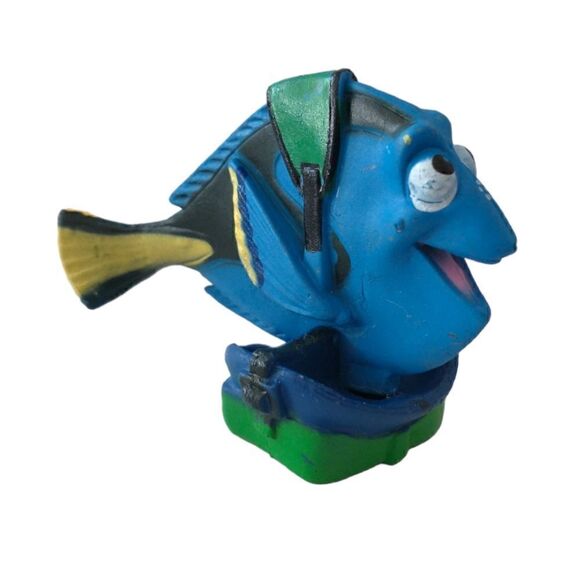 Dory Figure Cake Topper Mini Scuba PVC Goggles Finding Nemo Disney Pixar Plastic - Picture 6 of 16